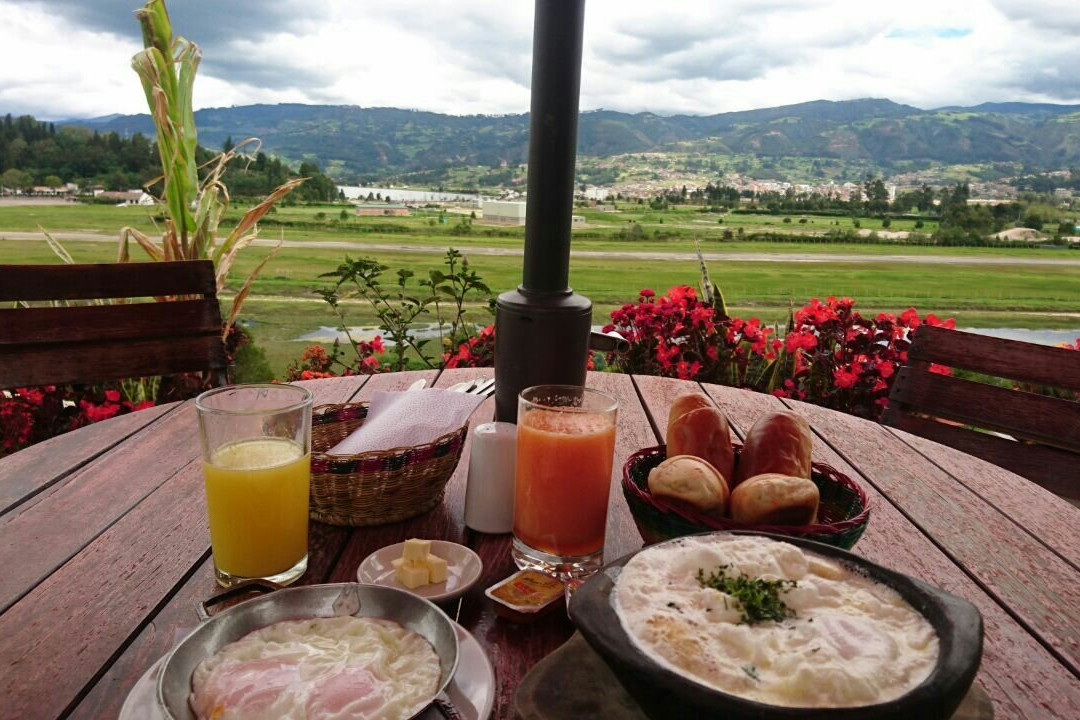 Paipa酒店住宿-Hotel Cabanas San Cayetano