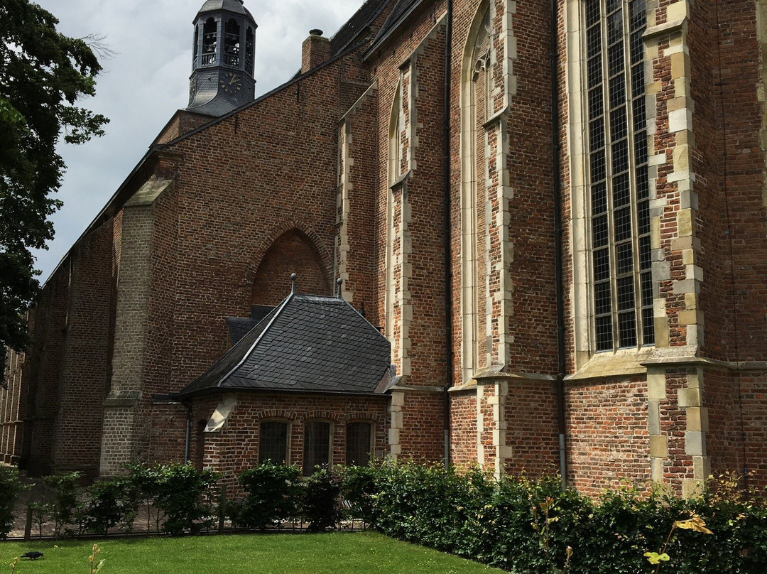 H. Calixtusbasiliek-Groenlo必去景点