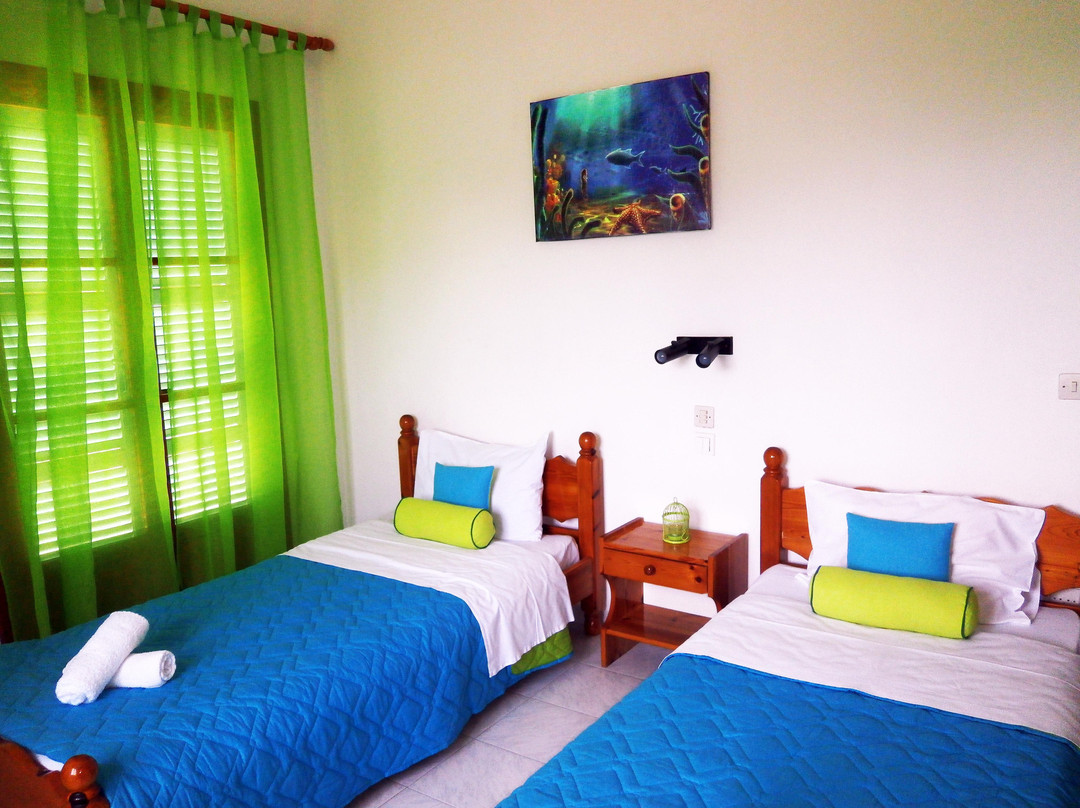 Paraskevi Apartments
