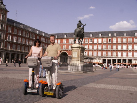 Madsegs-马德里必去景点