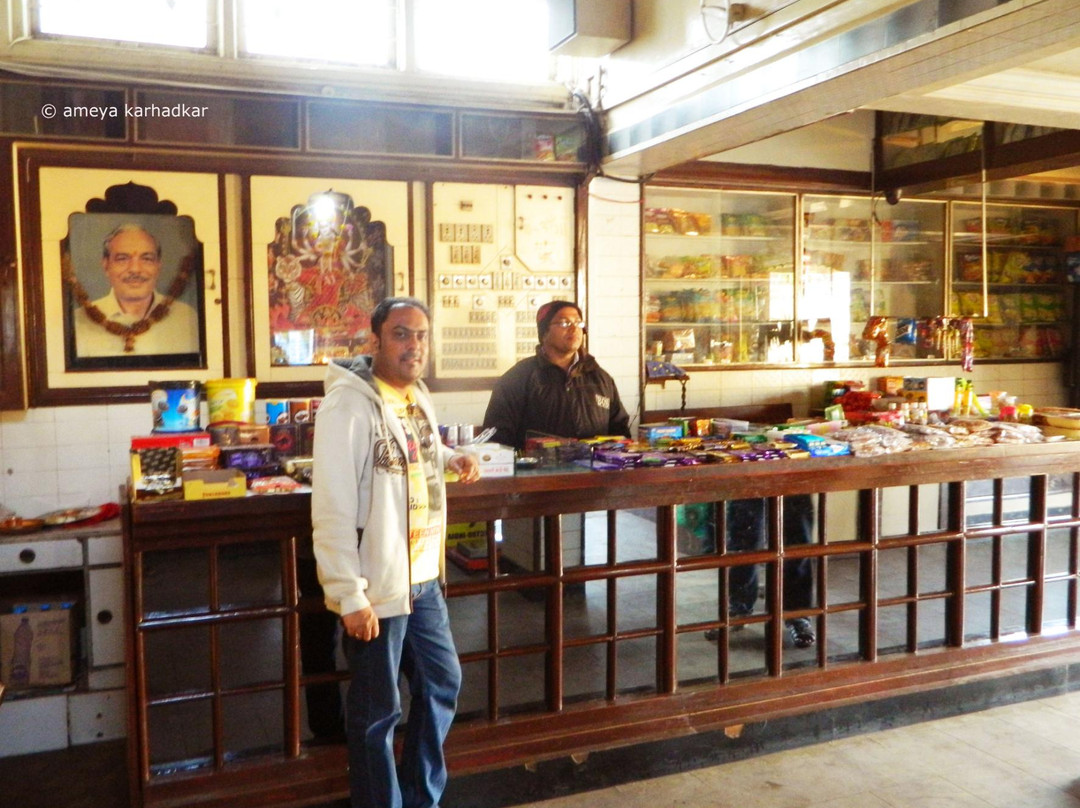 Karad酒店住宿-Shree Annapurna Prasad Hotel