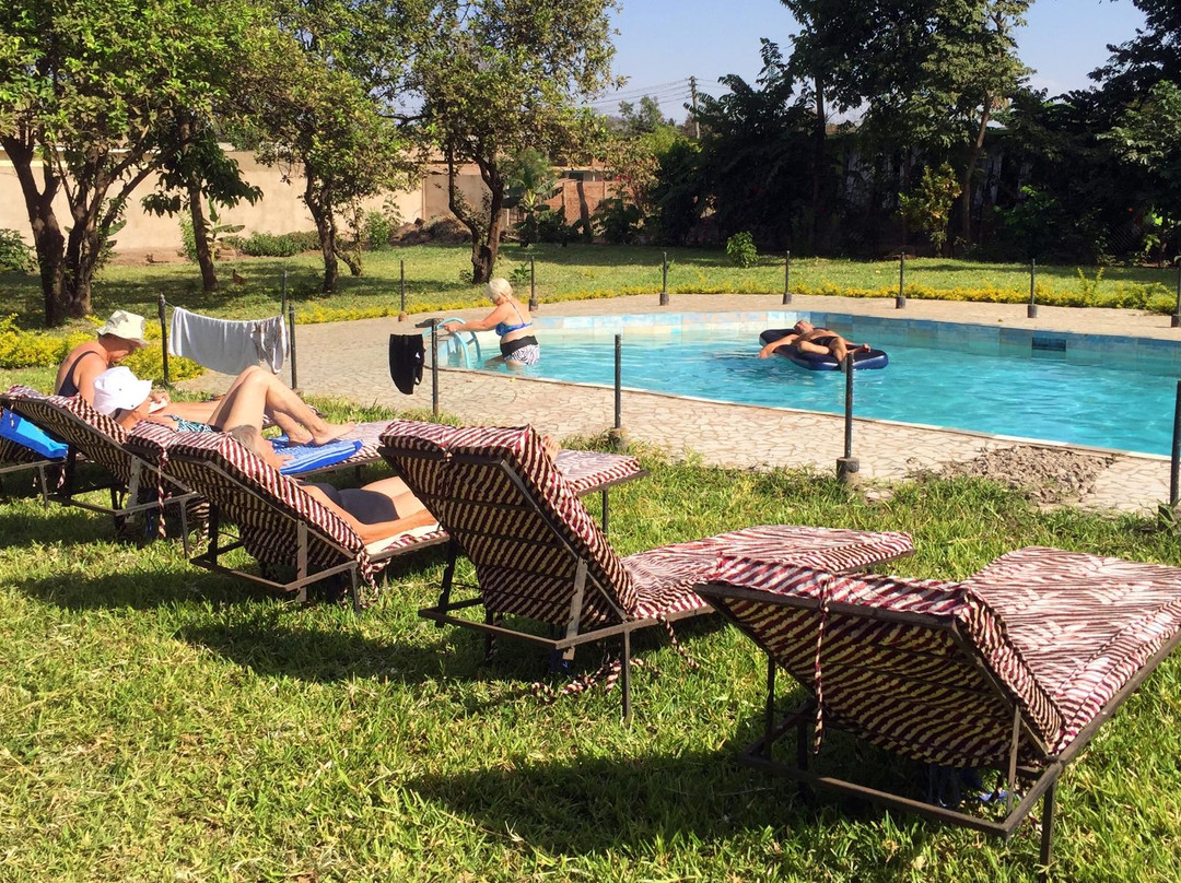 Wild Fig Campsite & Lodge
