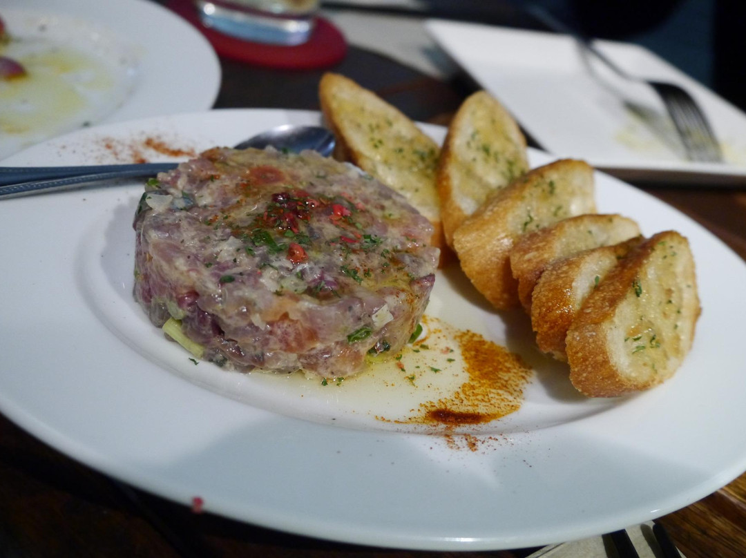 紅谷町BQバール