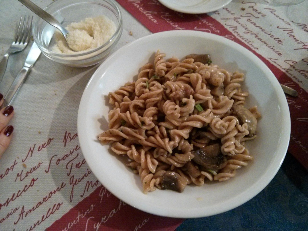 Molina Aterno餐馆和美食-Bar Ristorante da Lisa