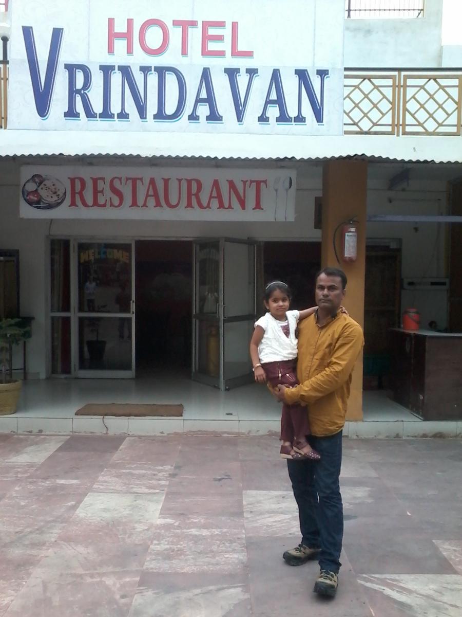 Hotel Vrindavan & Kanha Restaurant-客卧