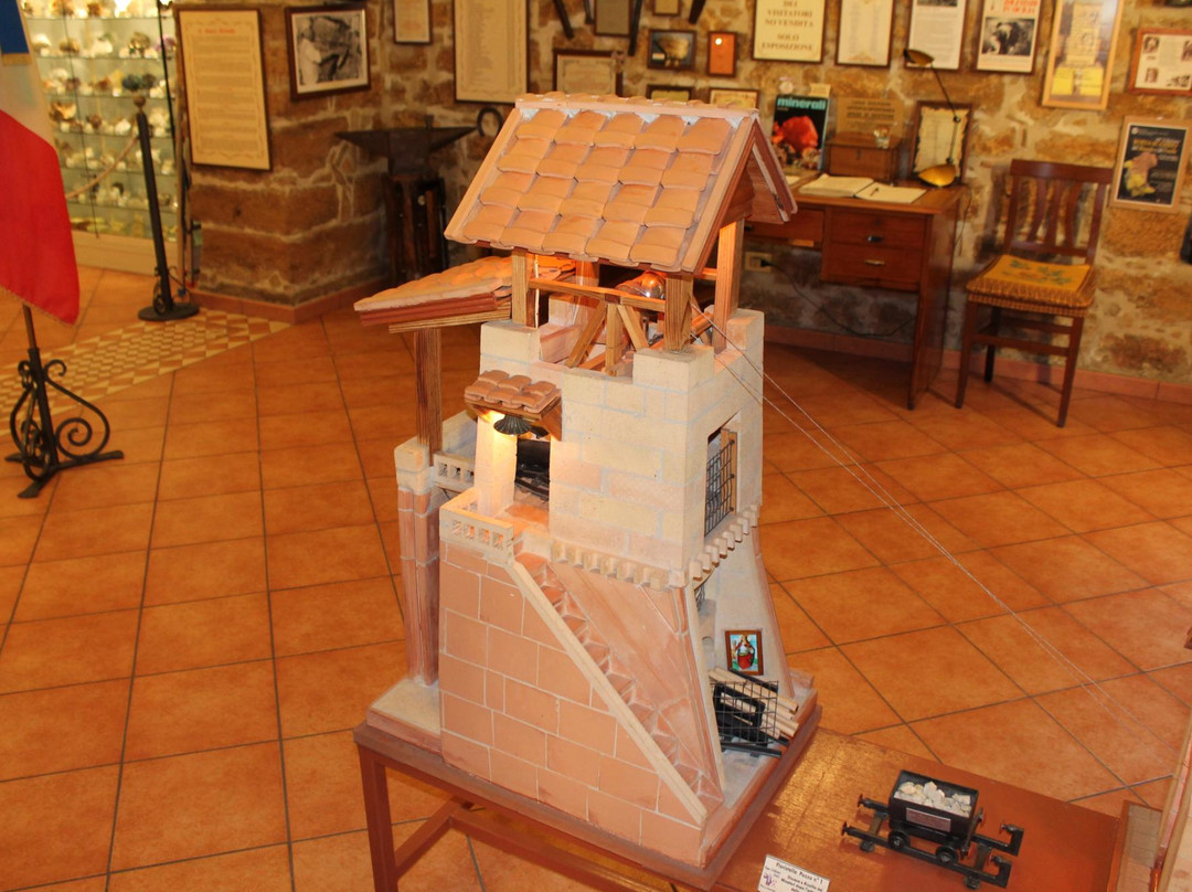 Museo Della Civilta Mineraria-皮亚扎－阿尔梅里纳必去景点
