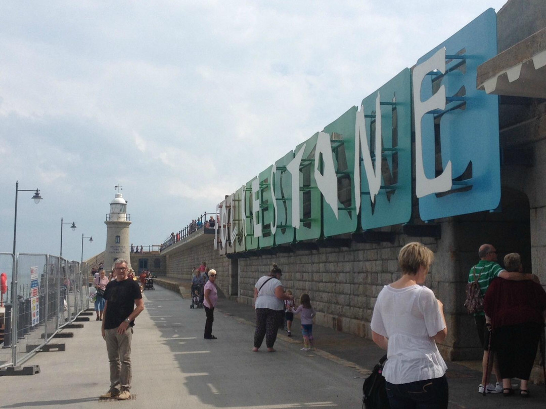 Folkestone Harbour Arm-福克斯通必去景点