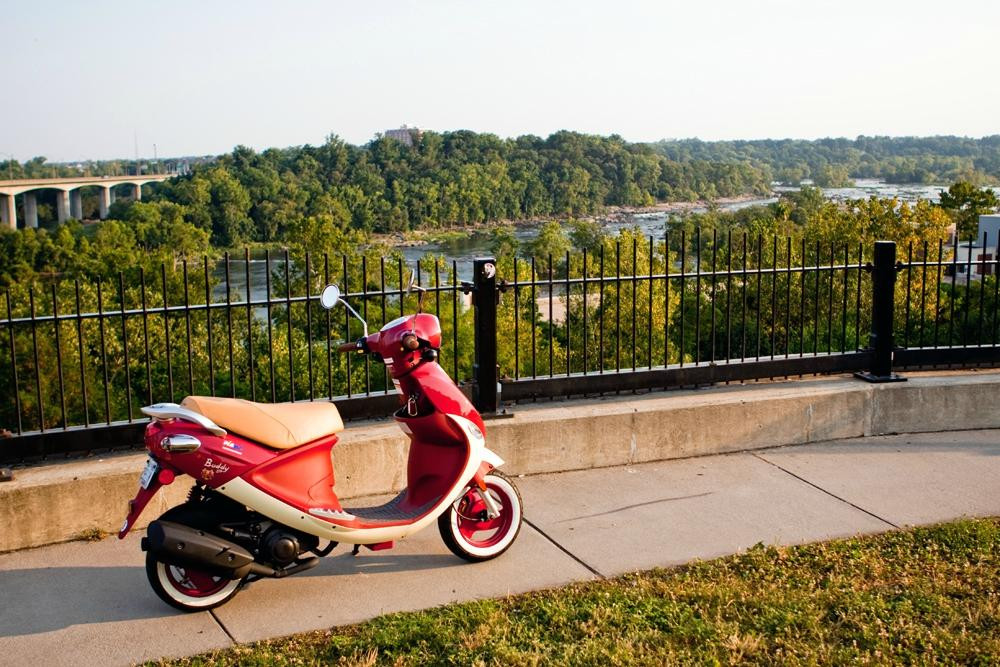 Via Richmond Scooter Tour & Rental-里士满必去景点