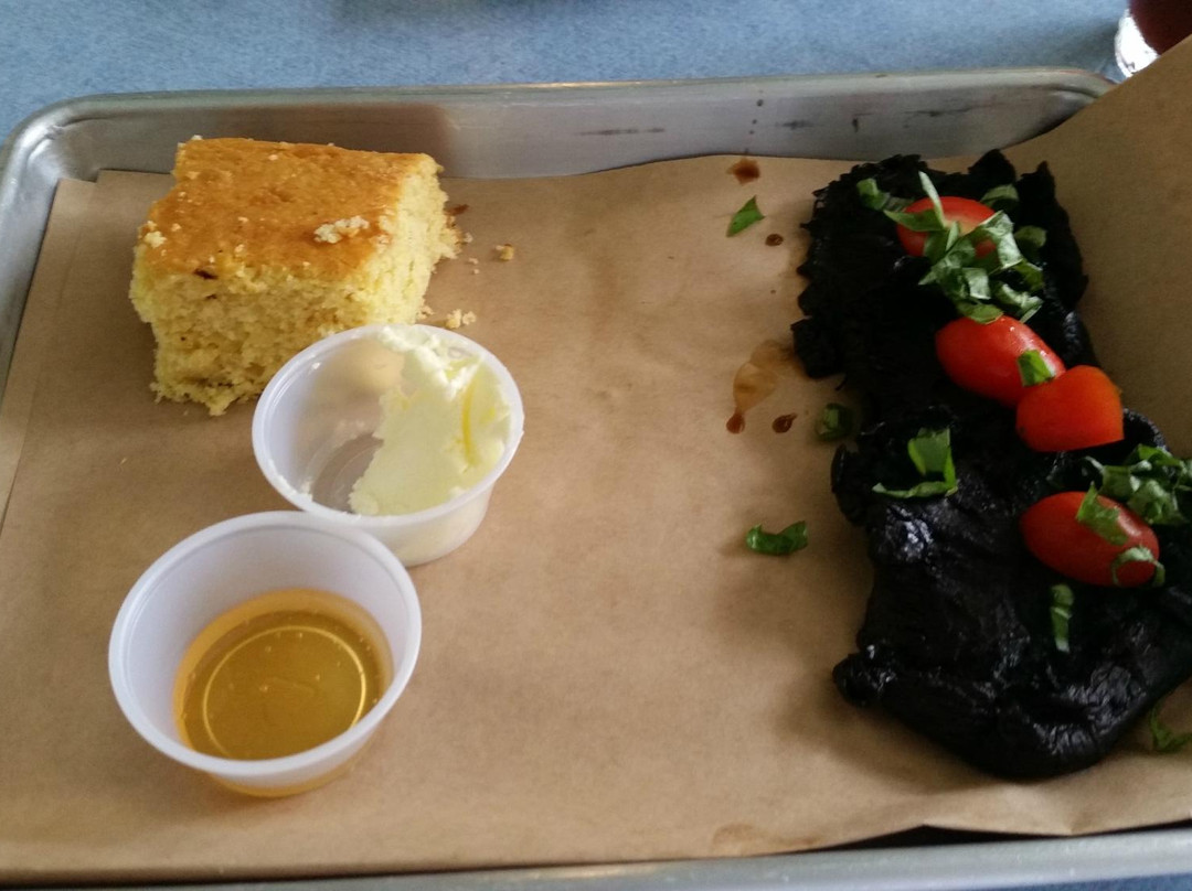 Whitewater餐馆和美食-Casual Joe's BBQ