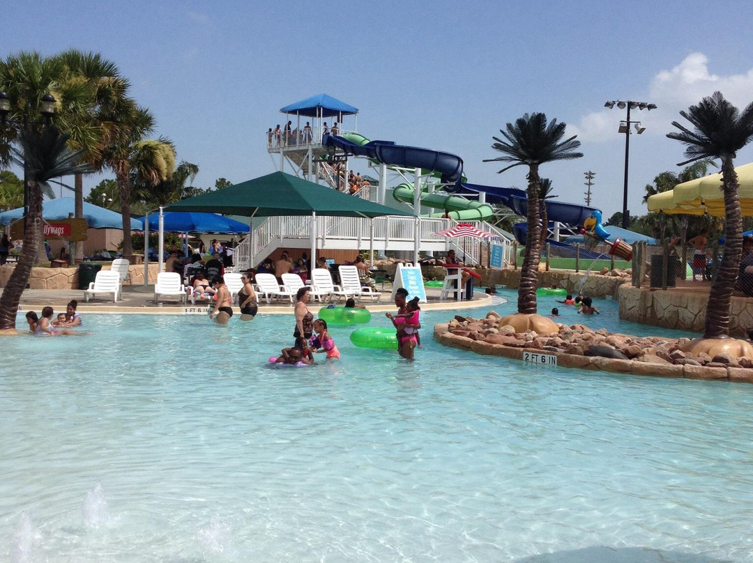 Pirates Bay Water Park景点图片