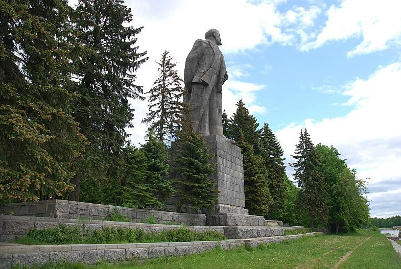 Lenin Monument景点图片