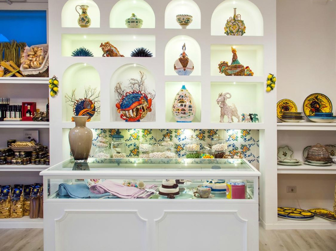 Boutique Carla景点图片