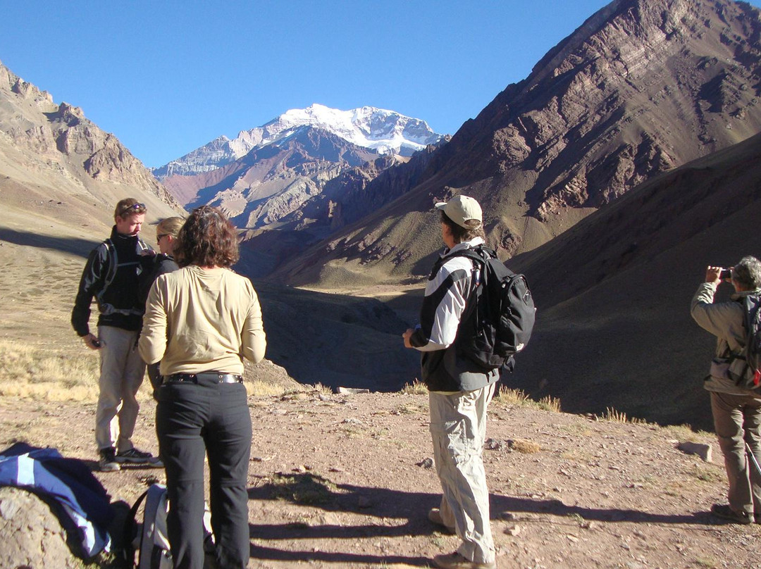 Andes Wind-圣地亚哥必去景点