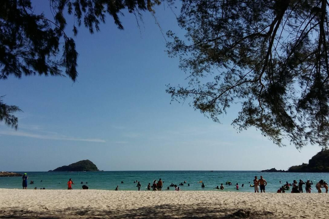 Nang Ram Beach景点图片