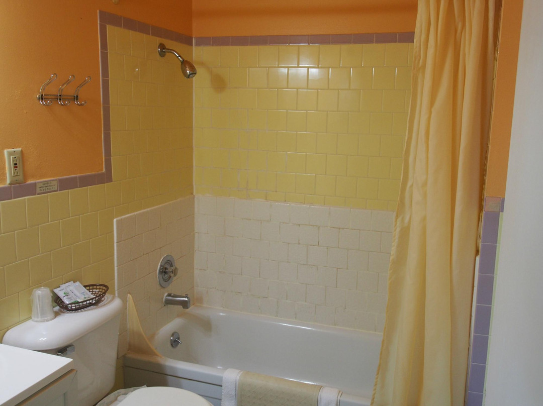 Money Saver Motel主图