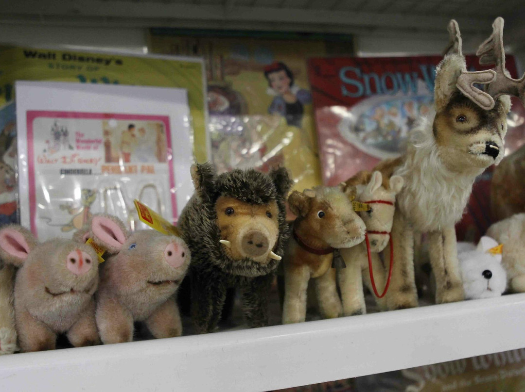 Chicagoland Grayslake Antique Flea Market-Grayslake必去景点