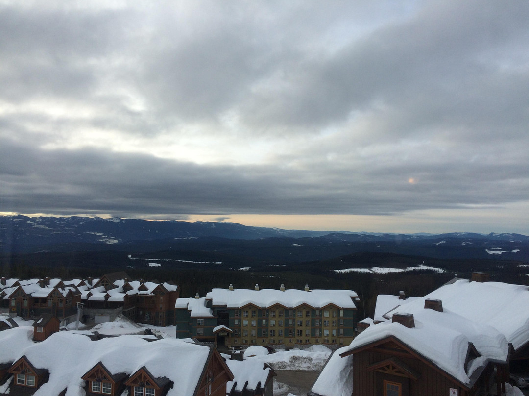 Big White Ski Resort Accommodation
