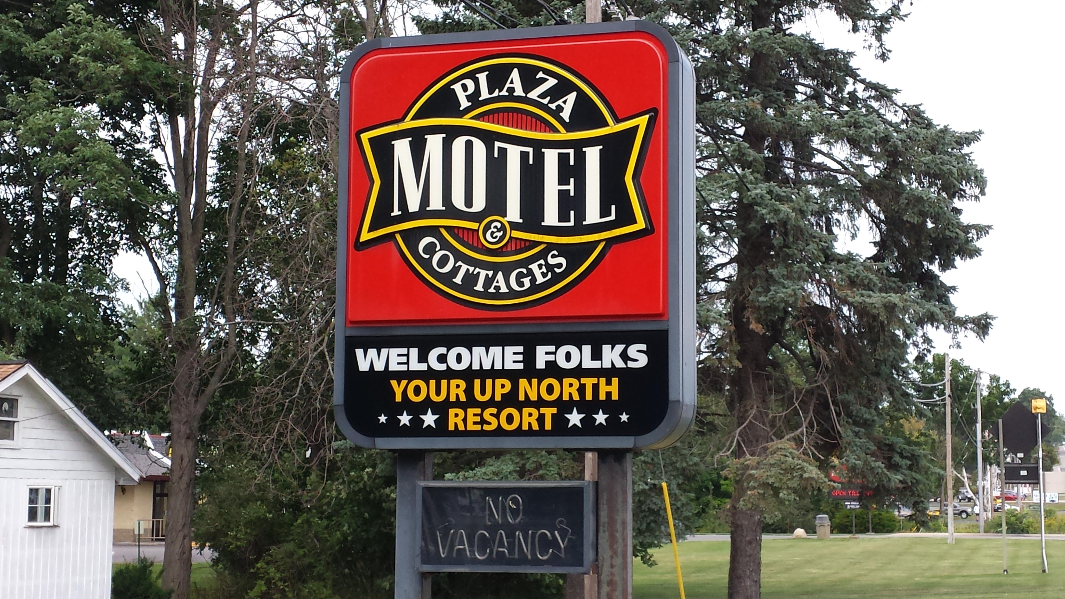 Plaza Motel and Cottages-客卧