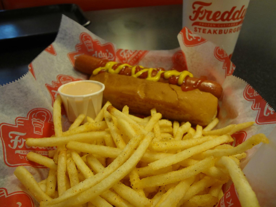 Freddy's Frozen Custard & Steakburgers
