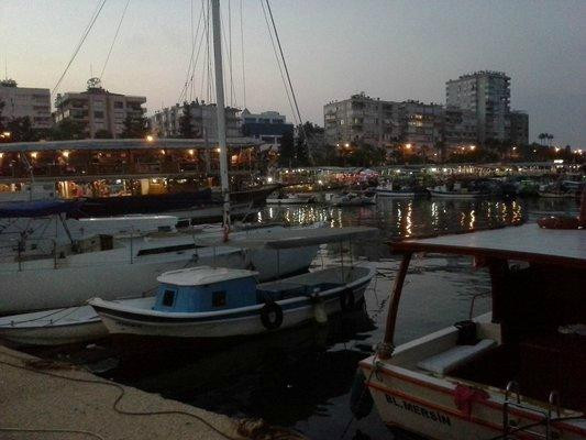 Mersin Marina景点图片