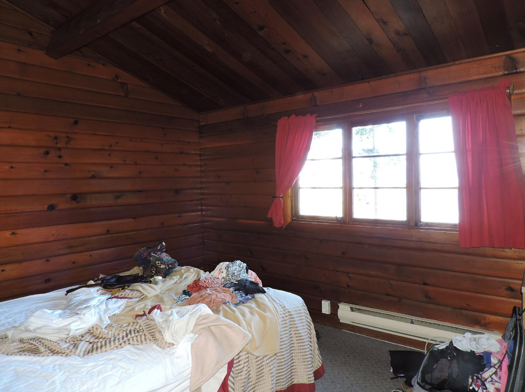 French Creek Cottages and Suites