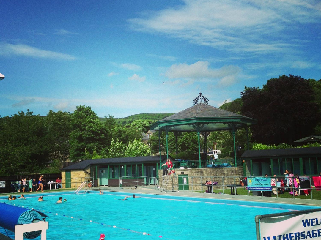 Hathersage Swimming Pool景点图片