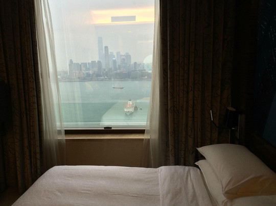 港岛海逸君绰酒店主图