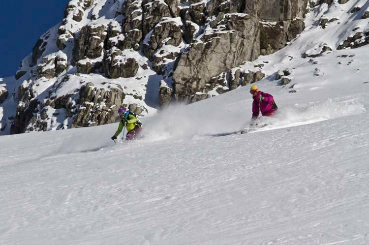 Whiteguides Skiing-列西必去景点