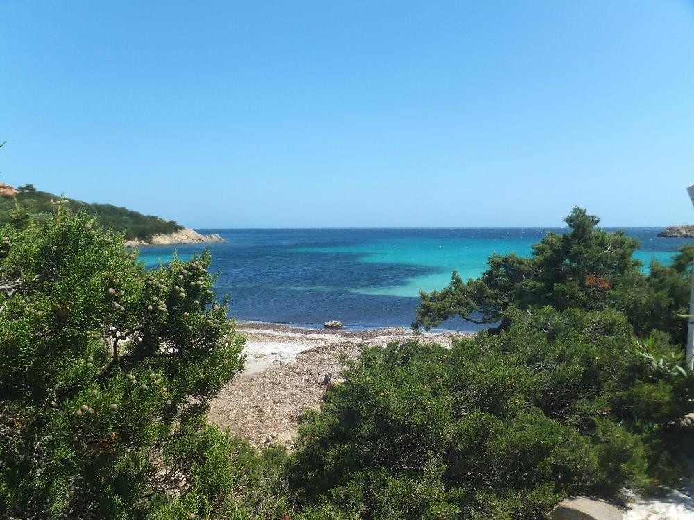 Cala Granu Beach-切尔沃港必去景点