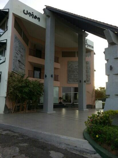 坎亚库马瑞度假村酒店