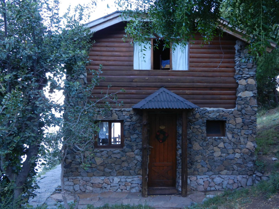 Complejos del Lago Alumine, Villa Pehuenia