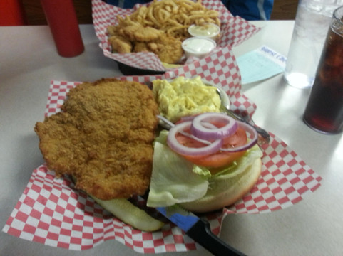 Prairie City餐馆和美食-Goldie's