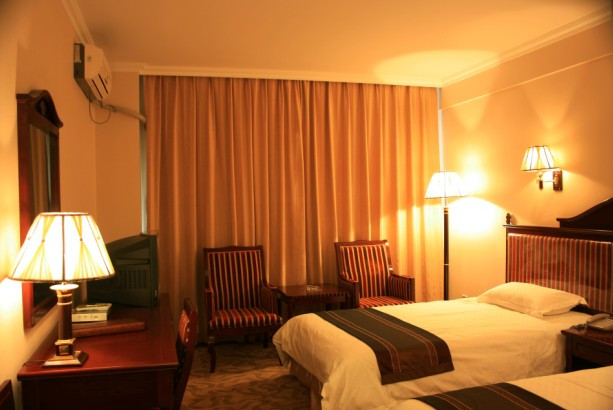 飞天大酒店主图