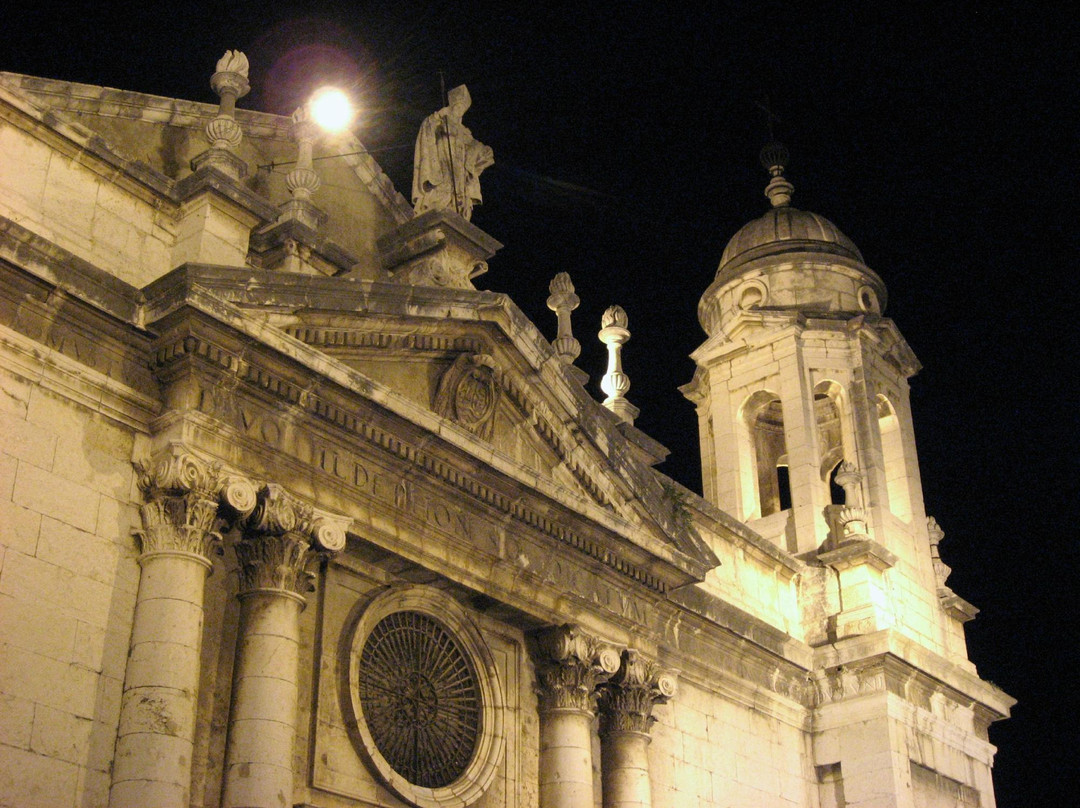 Iglesia de San Ildefonso-哈恩必去景点