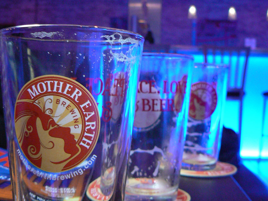 Mother Earth Brewing景点图片