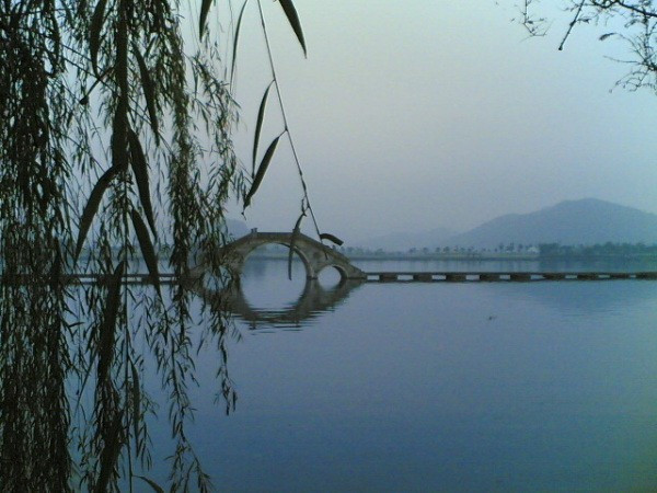 鉴湖景点图片