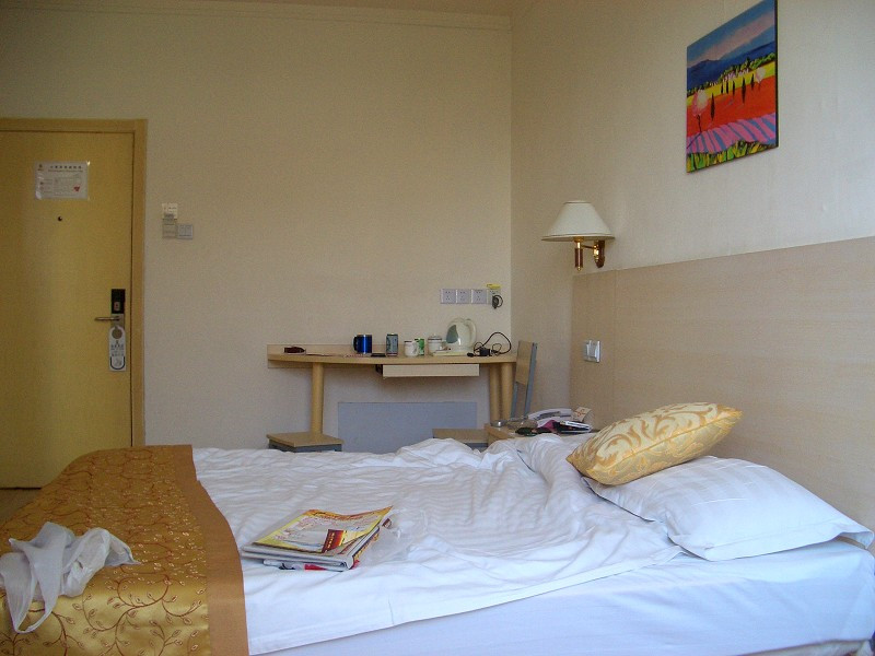 速八酒店经纬店主图