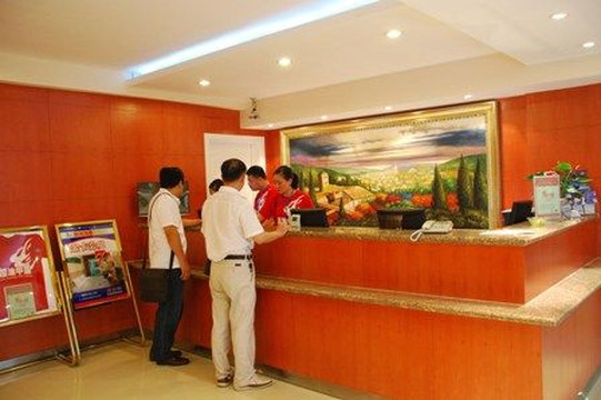 汉庭北京团结湖地铁站酒店主图