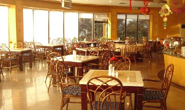 济南学人大厦酒店主图