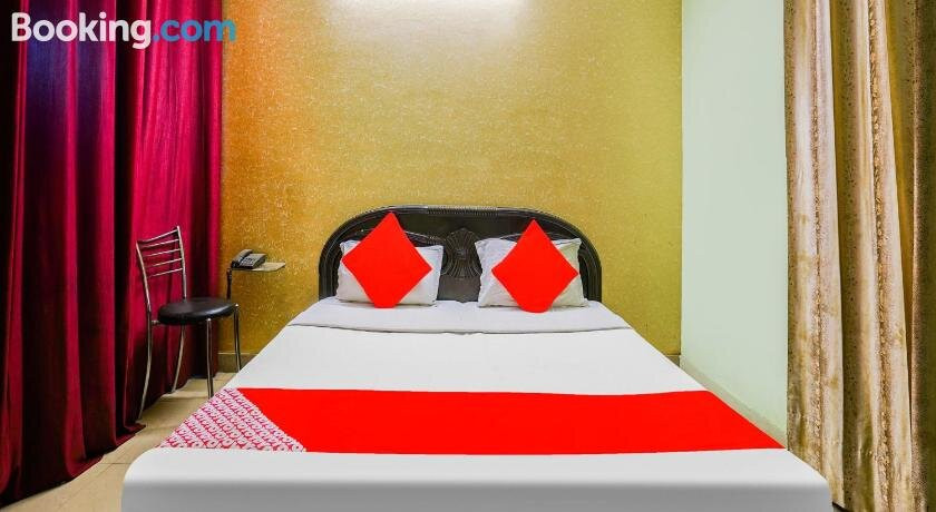 OYO 84980 Motel Metro Place