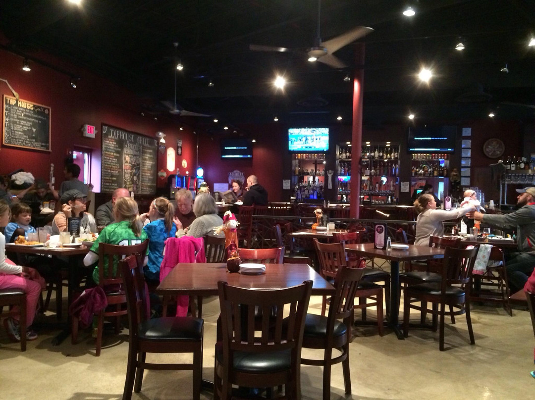 Lemont餐馆和美食-Tap House Grill