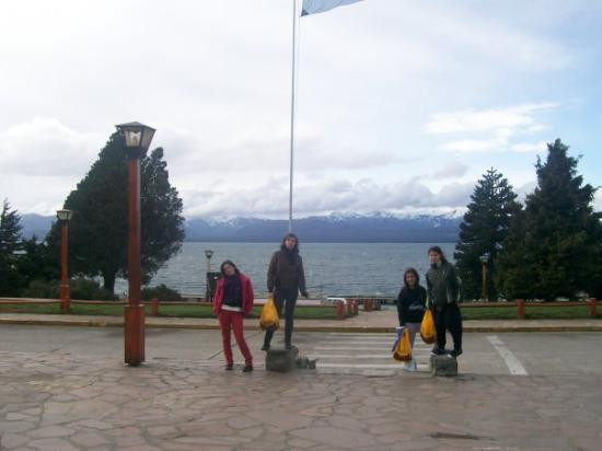 Centro Civico-圣卡洛斯-德巴里洛切必去景点