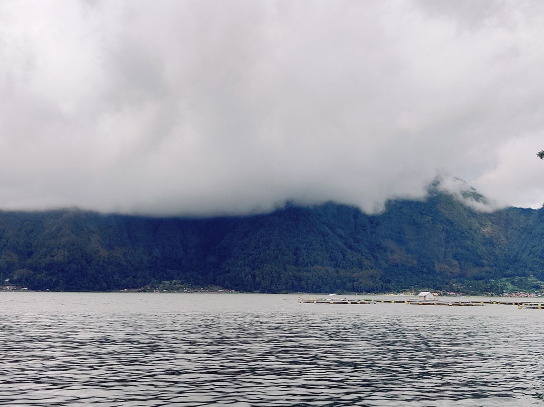 Batur Natural Hotspring景点图片
