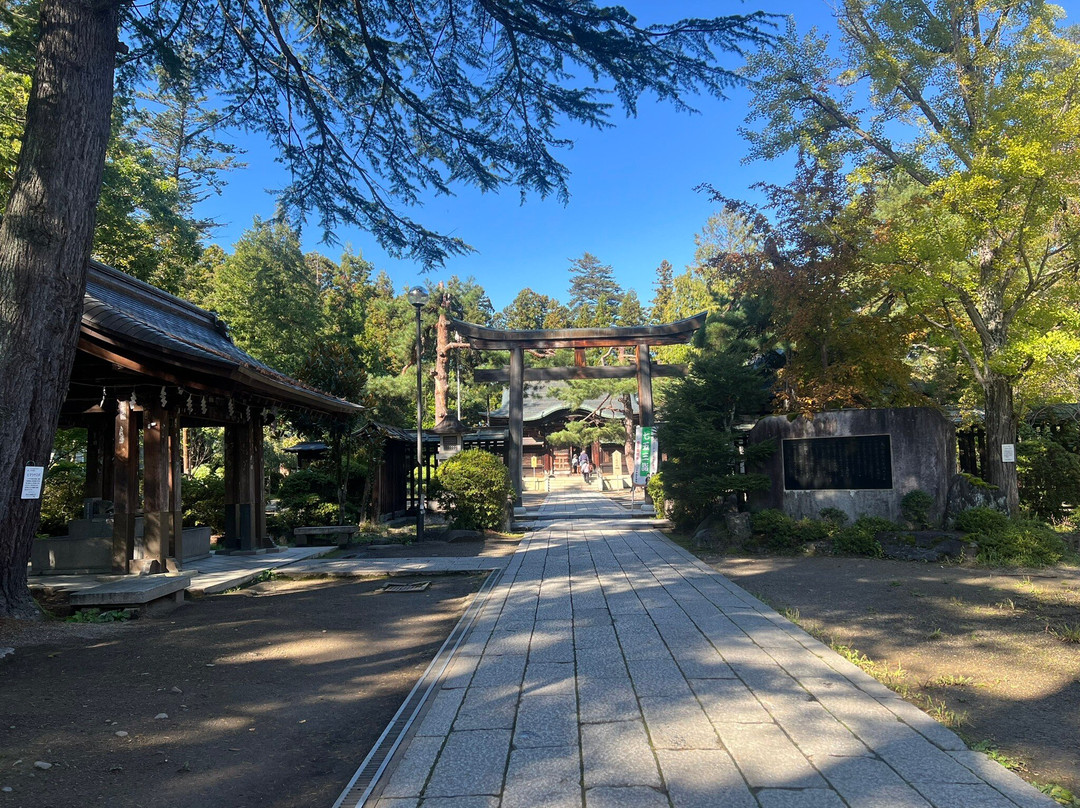 Uesugi Jinja Shrine景点图片