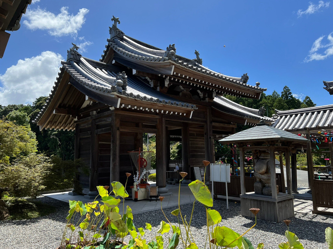 Kasuisai Temple景点图片