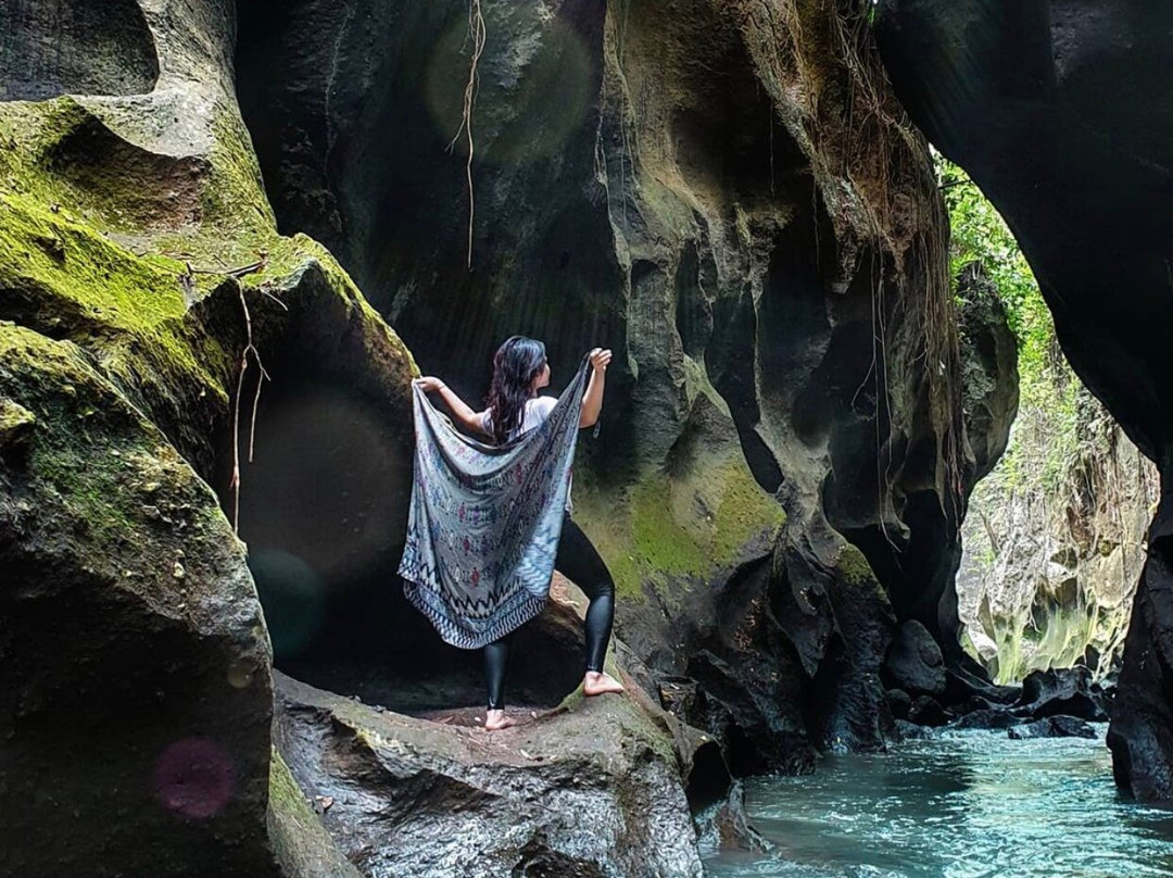 Hidden Canyon Beji Guwang