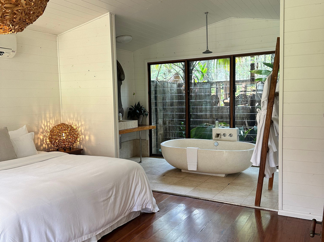 The Boathouses at Leaves & Fishes主图