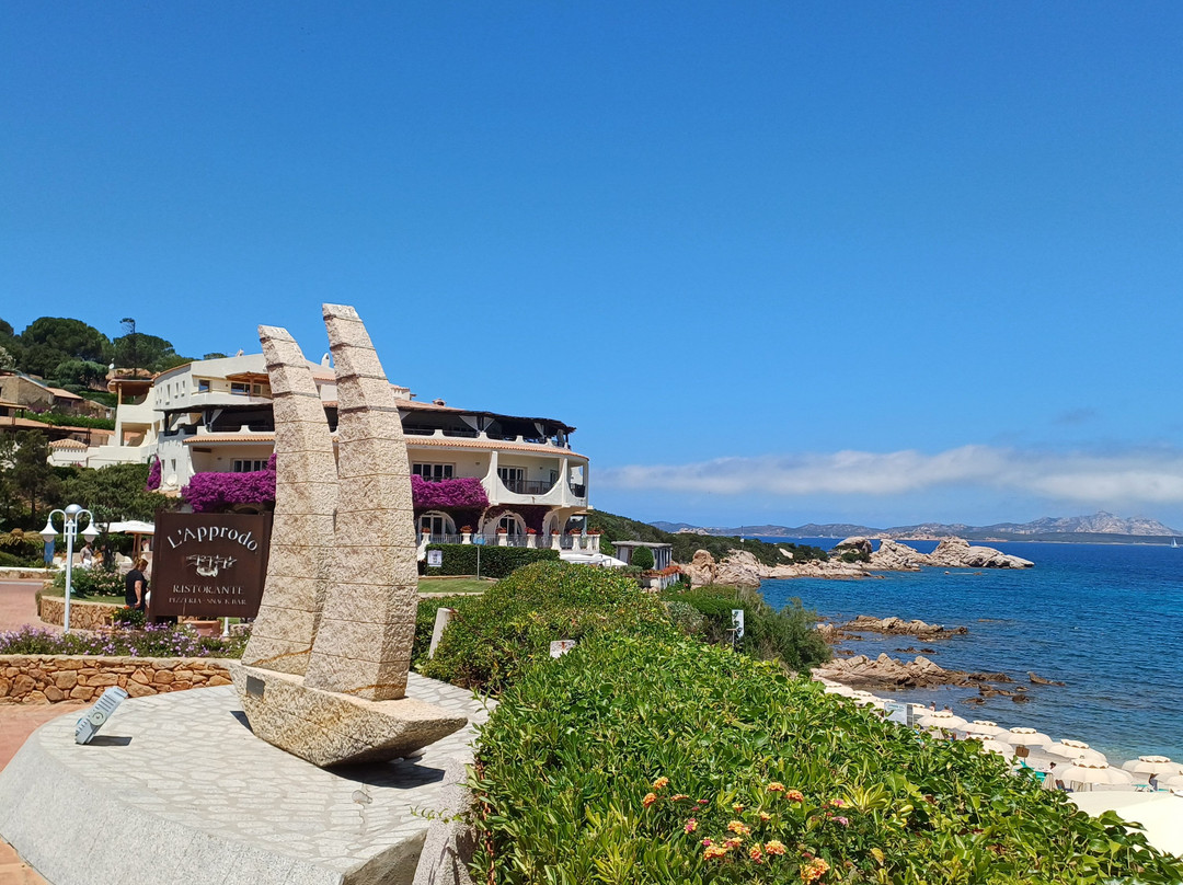 Spiaggia libera Baja Sardinia-Baia Sardinia必去景点