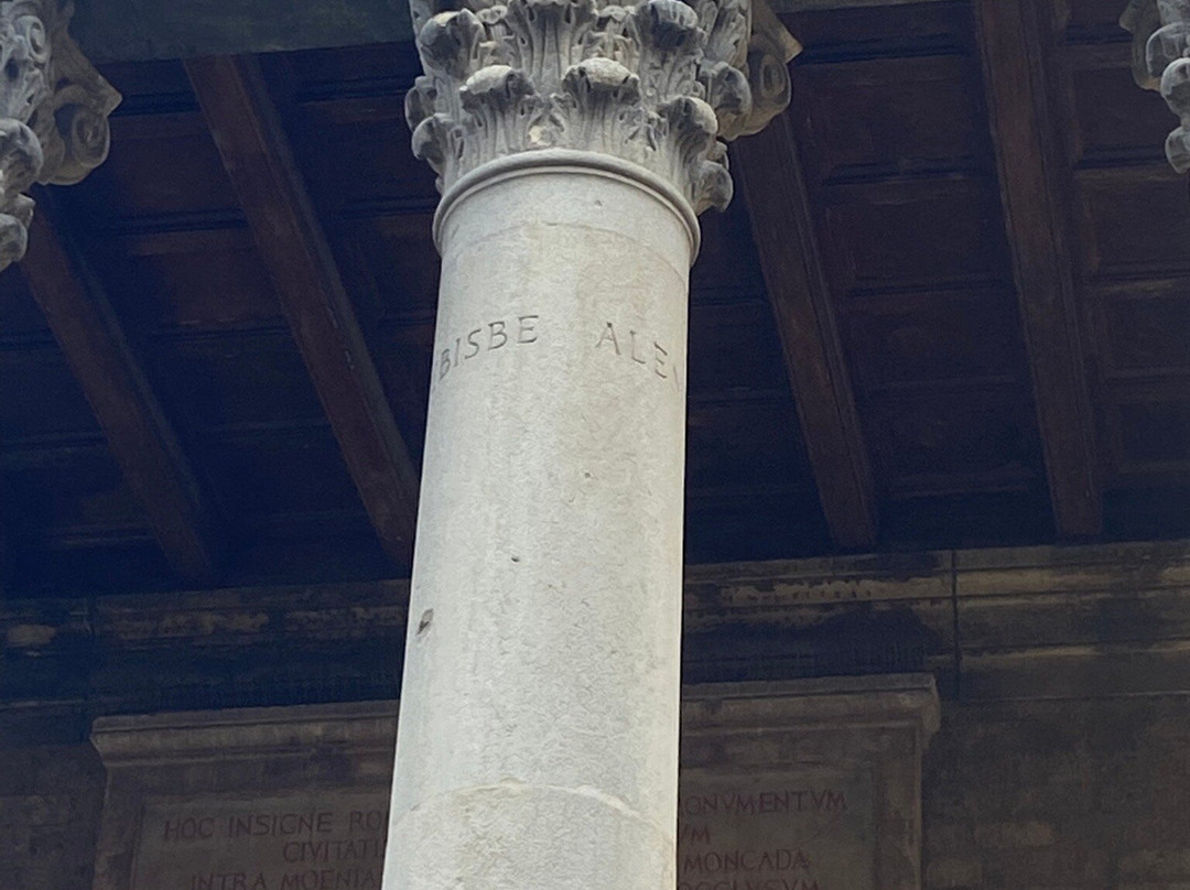 Templo Romano de Vic-维克必去景点