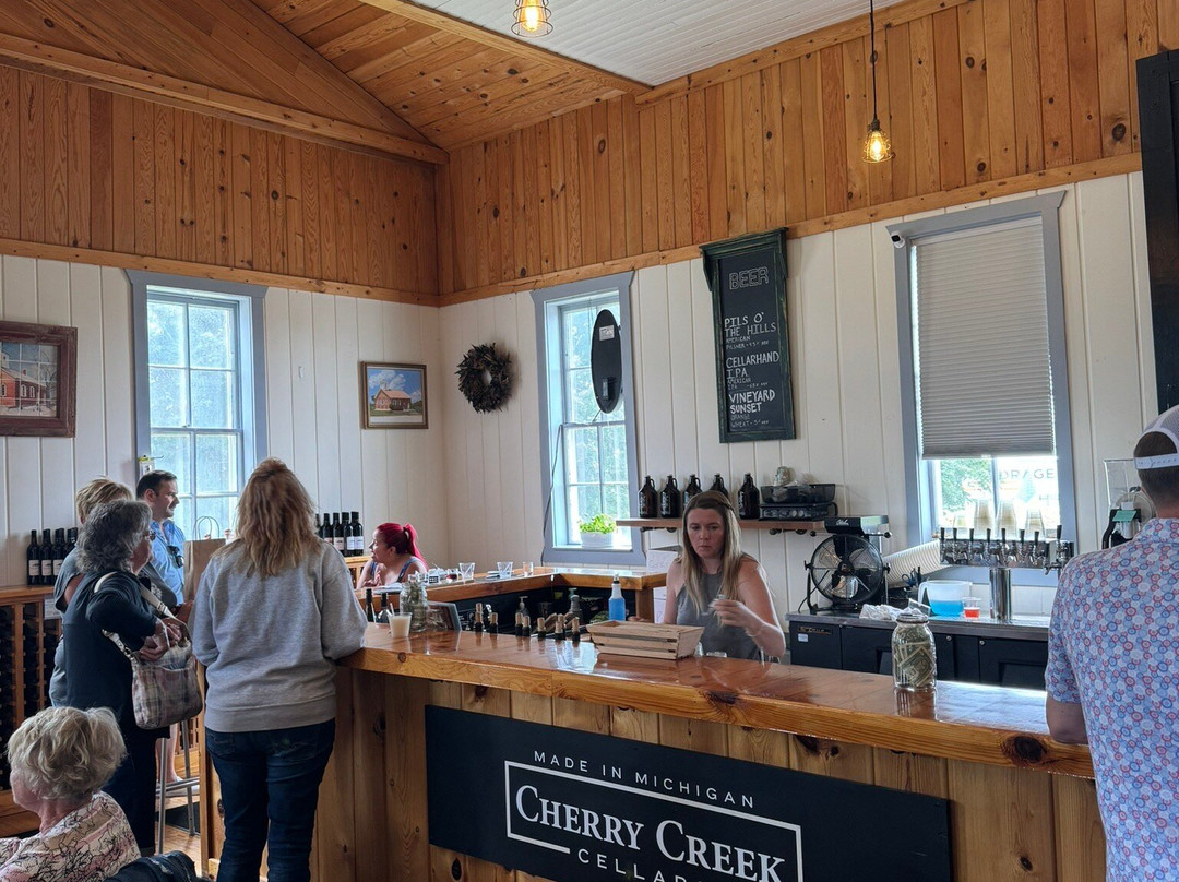 Cherry Creek Cellars-Brooklyn必去景点